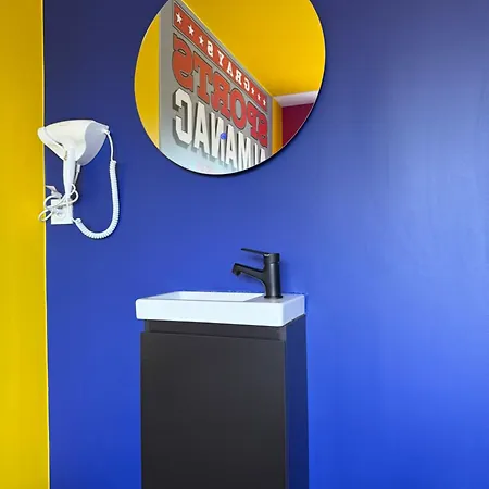 Apartment Capsule Retour Vers Le Futur Maubeuge