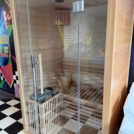 Capsule Retour Vers Le Futur Apartment Maubeuge