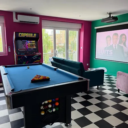 Capsule Retour Vers Le Futur * Maubeuge